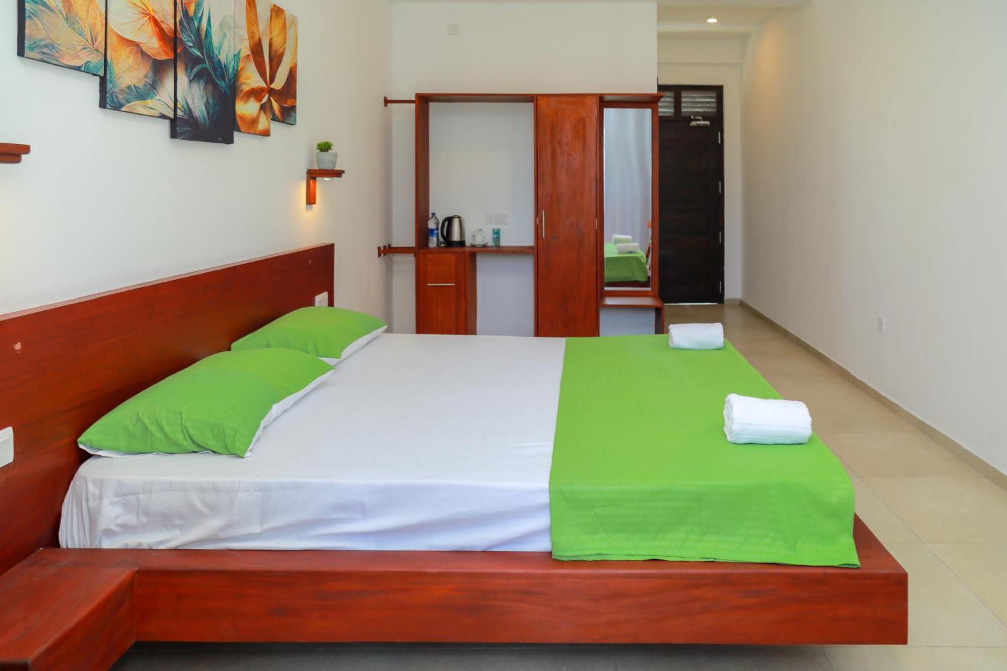 Traveller'S Hotel Hikkaduwa Exteriér fotografie